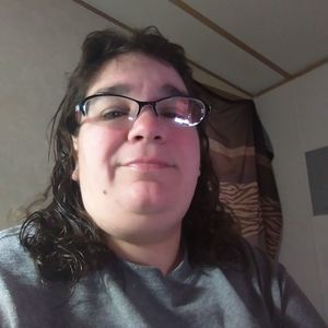 Meet your Posher, Laurie